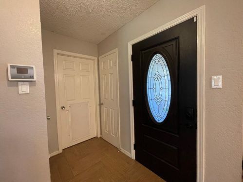 11209 Bluff Canyon Dr, Austin TX  78754-2003 exterior