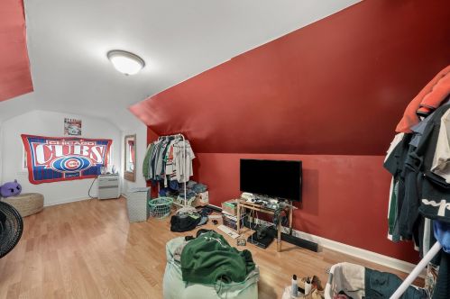 7235 Washtenaw Ave, Chicago IL  60645-1435 exterior