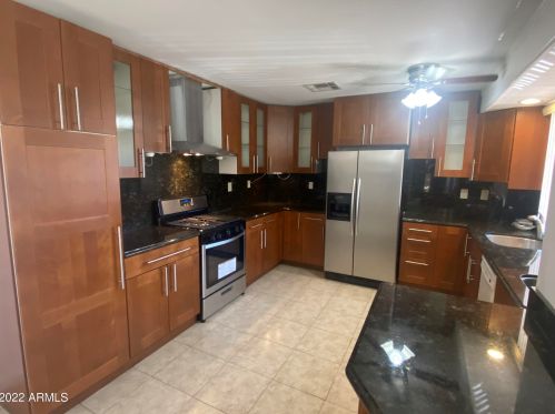 322 Claremont St, Phoenix AZ  85012-1113 exterior