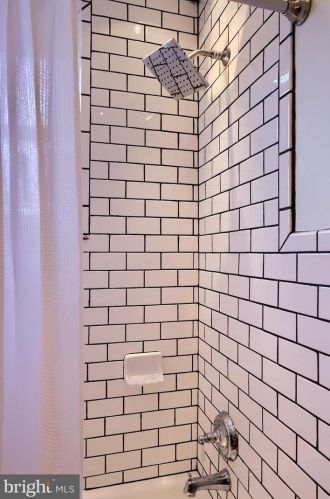 531 King St, Lancaster PA 17602-3011 exterior