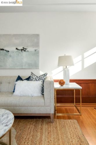 3301 Claremont Ave, Berkeley CA 94705-2710 exterior