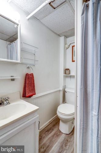 2013 Marietta Ave, Lancaster PA 17603-2205 exterior