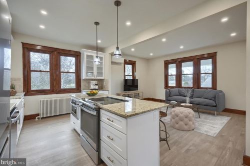 30 Buch Ave, Lancaster PA  17601-3712 exterior