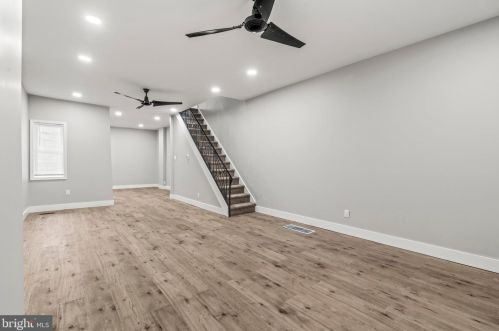 4039 6 St, Philadelphia PA 19140-2502 exterior