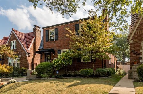 5846 Loran Ave, Saint Louis, MO 63109-3130