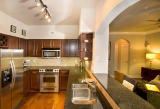 3377 Blackburn St, Dallas TX  75204-1545 exterior