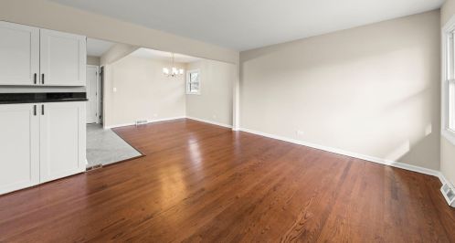 794 Lombard St, Elmhurst IL  60126-1762 exterior