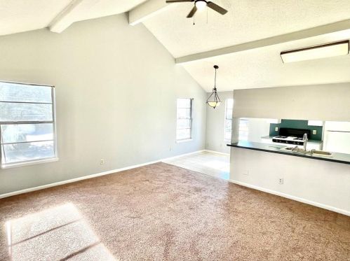 3320 Blumie St, Austin, TX 78745-6768