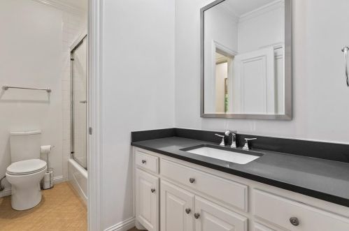 2853 Fondren Dr, Dallas TX 75205-1911 exterior