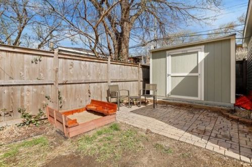 3232 Belle Plaine Ave, Chicago IL 60618-2338 exterior