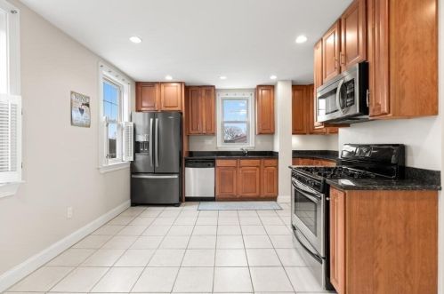 5090 Washington St, Boston, MA