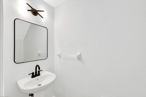 16149 Caldera Ln, Naples FL 34110-2831 exterior