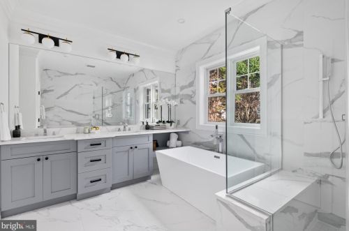 5805 Beech Ave, Bethesda MD  20817-3407 exterior