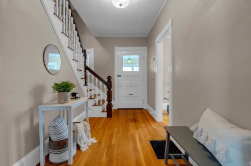 72 Elmira St, Boston, MA