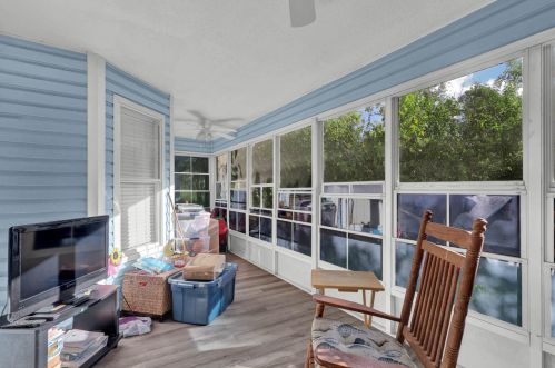 6000 Travelers Way, Fort Pierce FL  34982-4054 exterior