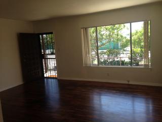 3654 Beethoven St, Los Angeles CA  90066-3041 exterior