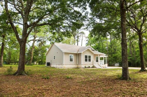 17920 Nonesuch Rd, Conroe TX 77306-8339 exterior