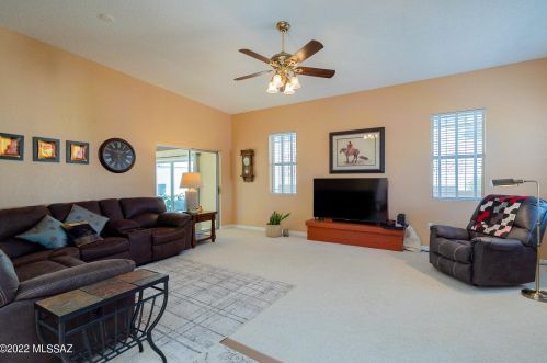 955 Camino Asturias, Green Valley AZ 85622-3246 exterior