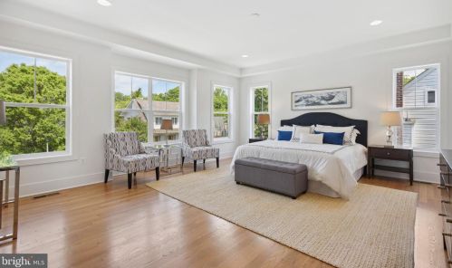 5120 25th Pl, Arlington VA  22207-2603 exterior