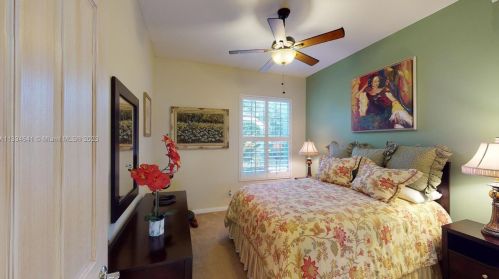 11269 Northland Dr, Fort Pierce FL 34987-1942 exterior