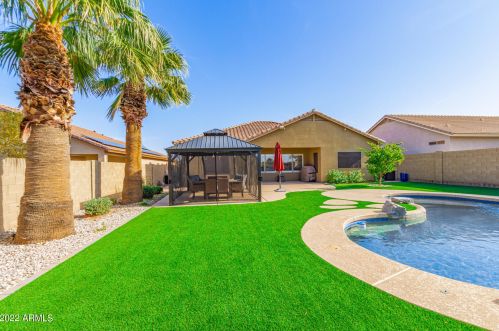 7810 15th Way, Phoenix AZ  85042-6734 exterior