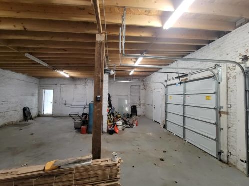 11956 Calumet Ave, Chicago IL  60628-6225 exterior