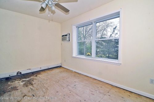 202 Conifer Dr, Lacey NJ 08731-3003 exterior