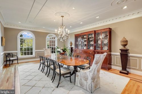 11720 Centurion Way, Rockville MD 20854-6420 exterior