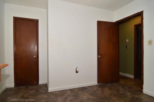 13 Lyman Ave, Providence RI 02919-2716 exterior