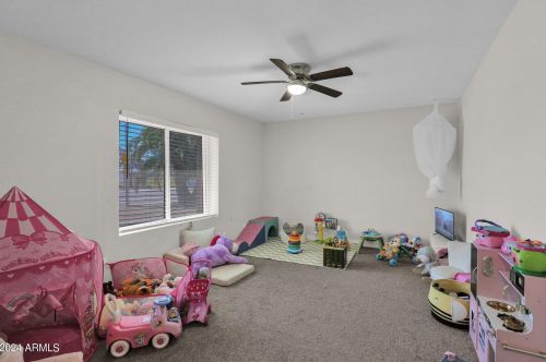 1308 Shawnee Dr, Chandler AZ 85224-2309 exterior