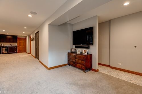 2143 Thomas St, Chicago IL 60651-3248 exterior