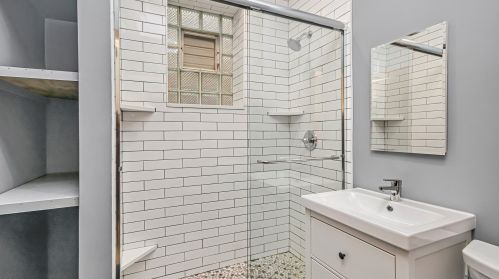 3244 Monticello Ave, Chicago IL 60618-6614 exterior