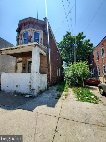 1216 Sheridan St, Camden NJ 08104-3544 exterior