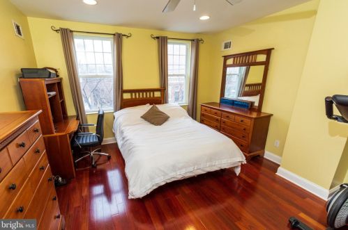 2308 Cumberland St, Philadelphia PA 19132-4119 exterior