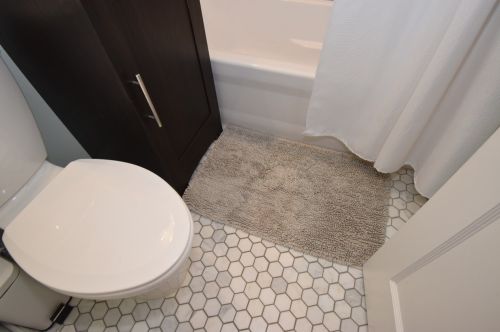 8503 Stuth Ave, Milwaukee WI 53227-3745 exterior