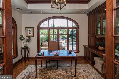 51 Grasmere Way, Princeton NJ 08540-7548 exterior