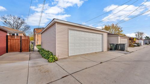 2006 22 Ave, Broadview IL 60155-2805 exterior