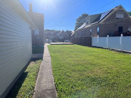 8635 Winchester Ave, Chicago IL 60620-5450 exterior