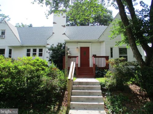 10001 Dallas Ave, Silver Spring MD  20901-2240 exterior