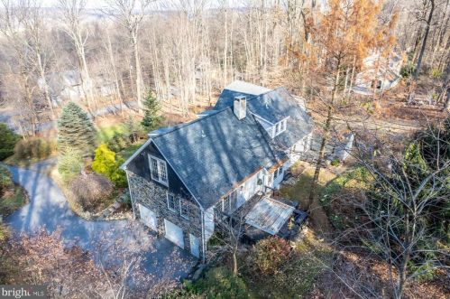 964 Mt Pleasant Rd, Pottstown PA 19465-8808 exterior