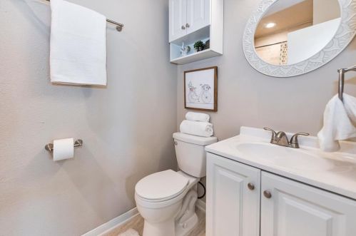 17 April Pt Dr, Montgomery TX 77356-8873 exterior