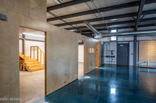 3518 Country Clb Rd, Tucson AZ 85716-1078 exterior