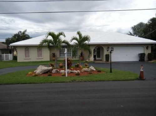 824 Enfield St, Boca Raton FL  33487-3119 exterior