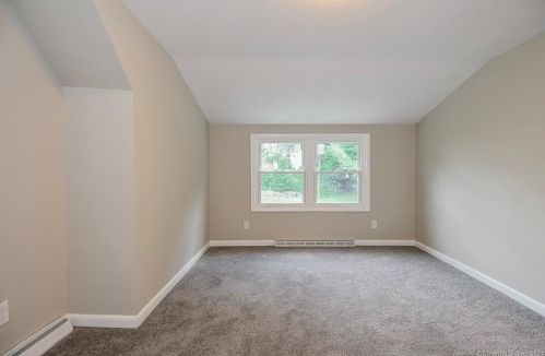 322 Glen St, New Britain CT  06051-3406 exterior