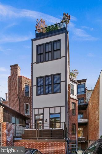 1330 Vermont Ave, Washington DC  20005-3607 exterior