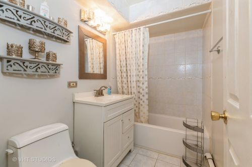 2348 111th St, Chicago IL 60643-3924 exterior