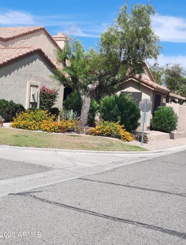 13829 42nd Pl, Phoenix, AZ 85032-5847