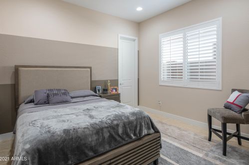 22113 31st St, Phoenix AZ 85016-7009 exterior