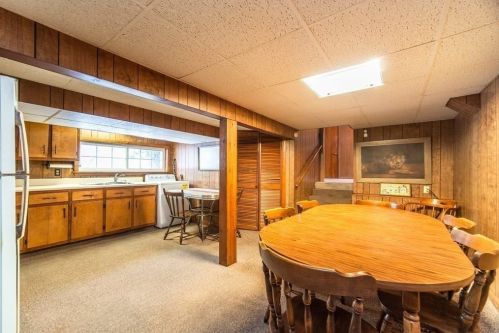 295 Draper St, Springfield MA 01108-2908 exterior