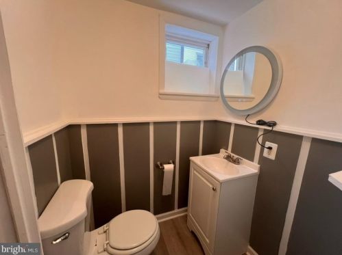 2969 Aramingo Ave, Philadelphia PA 19134-4404 exterior